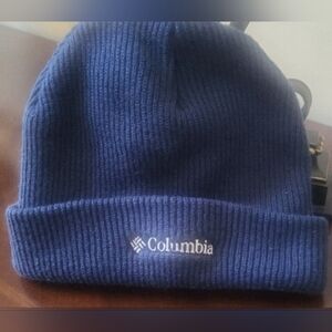 Columbia Men's Blue Beanie